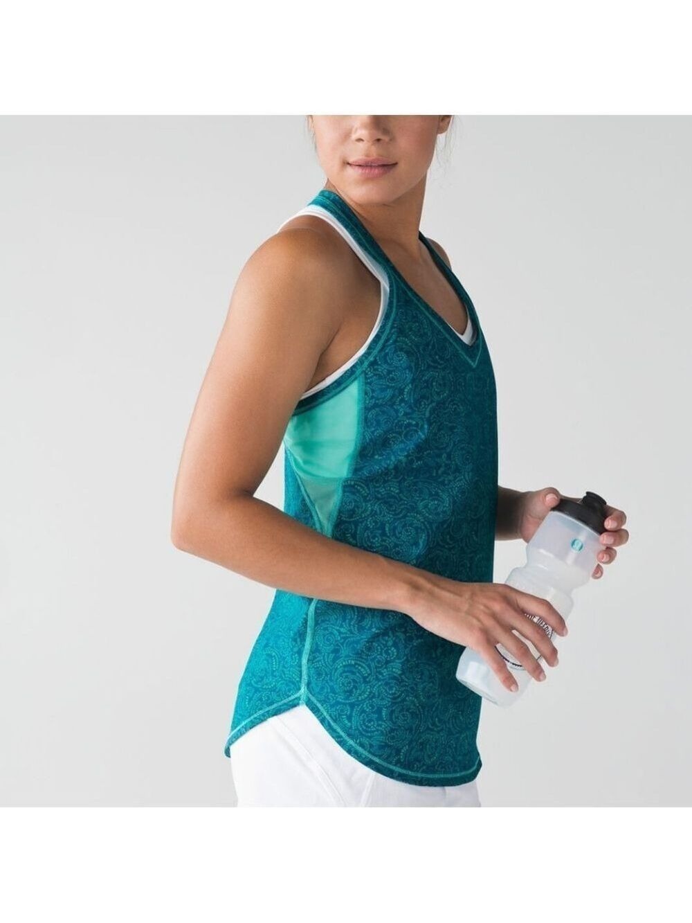 Lululemon Fast Lane Singlet - Picture 3 of 14
